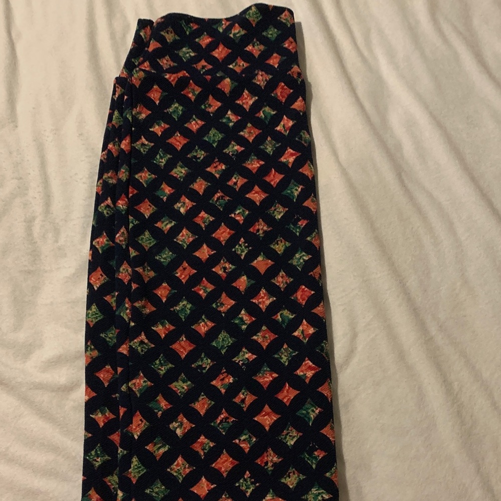 LuLaRoe Cassie Black Skirt with Red and Green Diamond Pattern